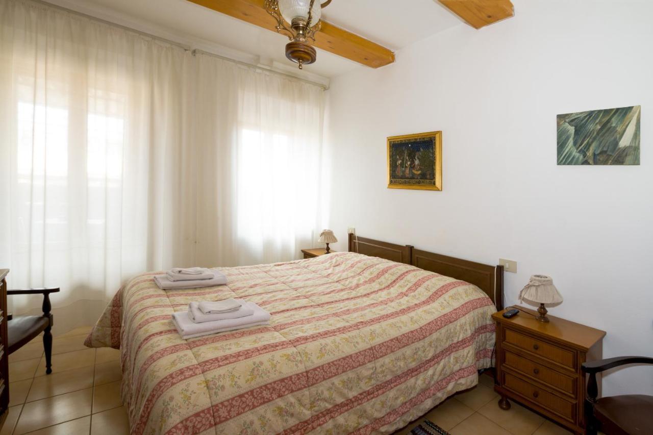 Cheap Apartment In The Old Village Colle di Val d'Elsa Eksteriør billede