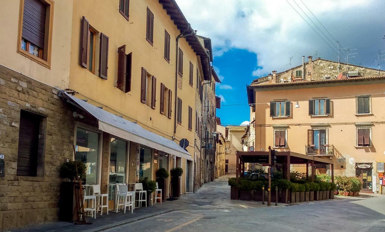 Cheap Apartment In The Old Village Colle di Val d'Elsa Eksteriør billede